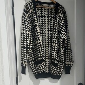 Vintage Gianni Versace Black and Cream Geometric Knit Cardigan